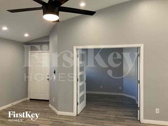 4506 W Park St in Phoenix, AZ - Building Photo - Building Photo