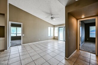 2035 S Elm St in Tempe, AZ - Building Photo - Building Photo
