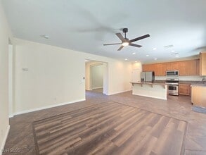 10632 Open Range Ct in Las Vegas, NV - Building Photo - Building Photo