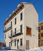 2900-2902 Colerain Ave in Cincinnati, OH - Building Photo - Building Photo