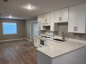3413 Pipes O the Glen Way in Orlando, FL - Building Photo - Building Photo