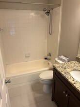 10200 Gandy Blvd N, Unit 1323 in St. Petersburg, FL - Foto de edificio - Building Photo