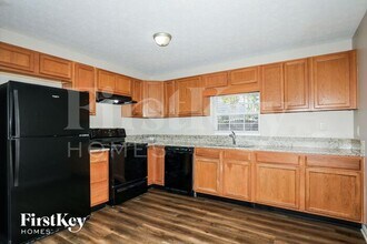 3937 Hornickel Dr in Indianapolis, IN - Building Photo - Building Photo