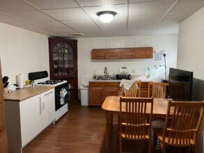 47 Boundary St in Pittsburgh, PA - Foto de edificio - Building Photo