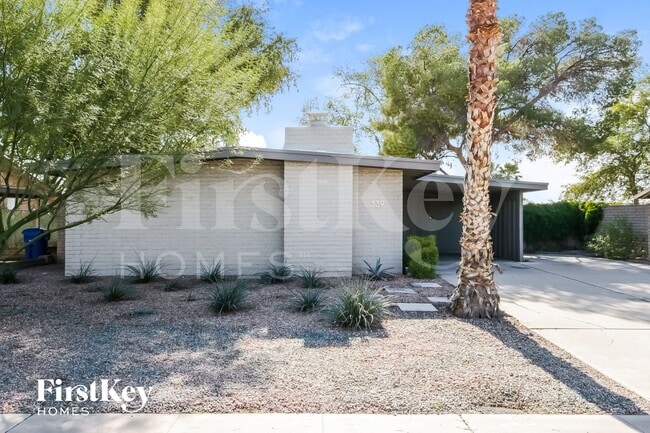 property at 339 W Santa Cruz Dr