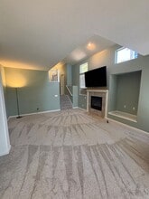 5660 Raters Dr in Santa Rosa, CA - Building Photo - Building Photo
