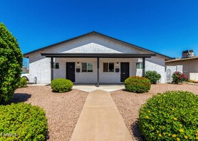 1558 W 5th St, Unit 2 in Tempe, AZ - Building Photo