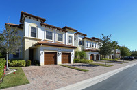 Villa Medici in Ft. Myers, FL - Building Photo - Building Photo