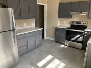 225 Antoinette Dr in Wilmington, NC - Building Photo - Building Photo