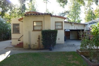 5928-5932 Camellia Ave in Temple City, CA - Building Photo - Building Photo