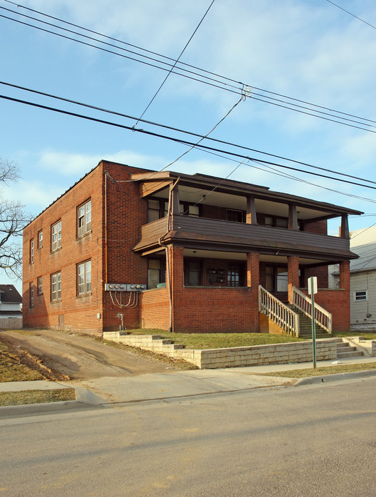 1000 Florida Ave in Akron, OH - Building Photo