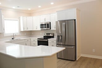 3908 High Pointe Dr in Newburgh, IN - Building Photo - Building Photo