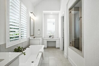 220 Corazon in Boerne, TX - Building Photo - Building Photo