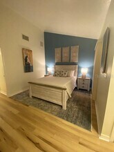 3117 Longmeadow in Sarasota, FL - Building Photo - Building Photo