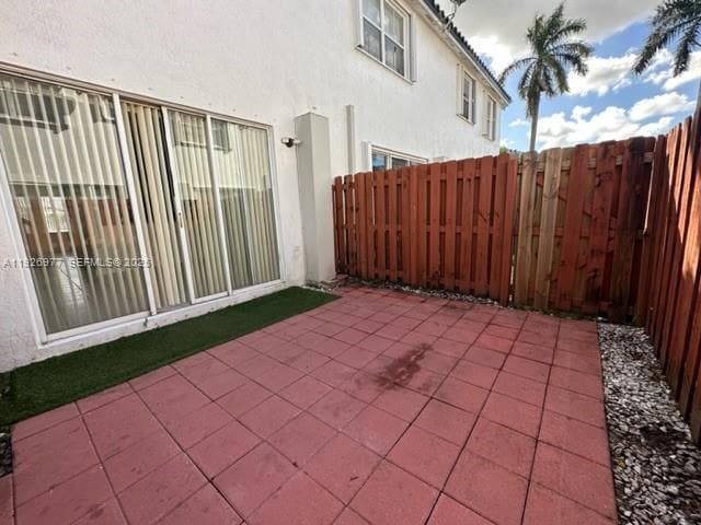 5630 NW 107th Ave, Unit 1617 in Doral, FL - Building Photo - Building Photo