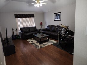 6240 Pine Ridge Blvd in McKinney, TX - Building Photo - Building Photo