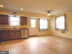 204 Brecknock Terrace E in West Chester, PA - Building Photo - Building Photo