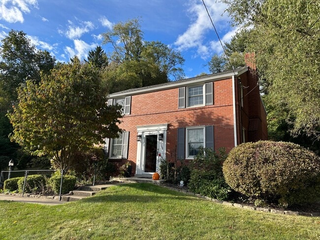 property at 122 Lee Rd