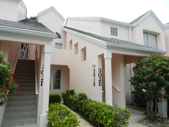 property at 301 Muirfield Ct