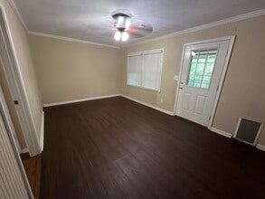 Oak Meadow Townhome in Auburn, AL - Building Photo - Building Photo