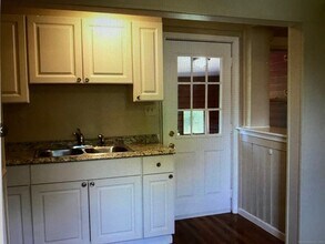 71 Elm St in Ansonia, CT - Building Photo - Building Photo
