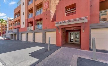 47 E Agate Ave, Unit 303 in Las Vegas, NV - Building Photo - Building Photo