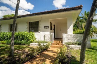 2121 SW 13th Ave in Miami, FL - Building Photo