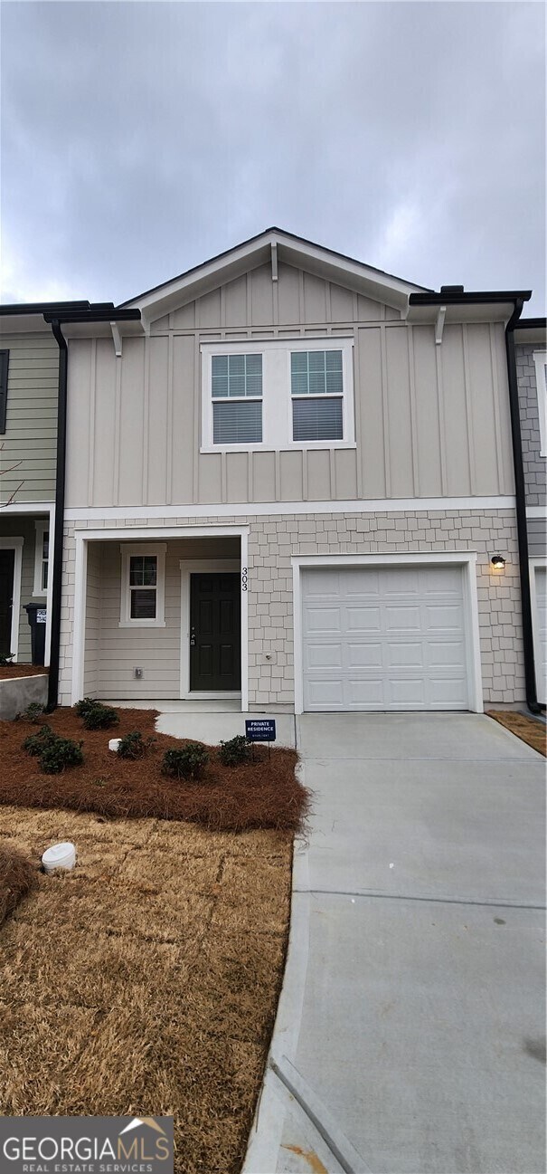 303 Hynes Dr in Villa Rica, GA - Building Photo - Building Photo