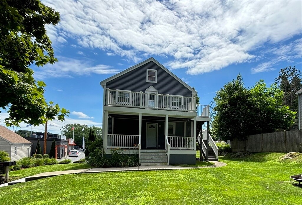 67R Elm St in Woburn, MA - Building Photo