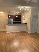 400 17th St NW, Unit #2414 in Atlanta, GA - Foto de edificio - Building Photo