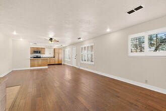 6500 Martin Ct NE in Albuquerque, NM - Building Photo - Building Photo