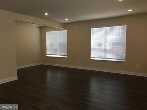 7324 A Harlow Wy in Elkridge, MD - Building Photo - Building Photo