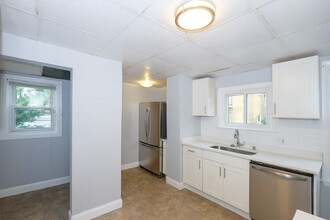 1 Alcott Park, Unit 2 in Malden, MA - Building Photo - Building Photo