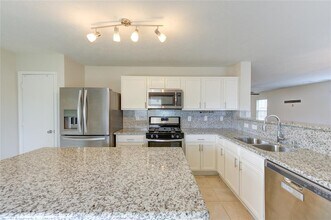 18503 Fair Grange Ln in Cypress, TX - Building Photo - Building Photo