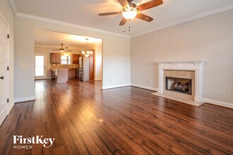 2104 Chelsea Park Bend in Chelsea, AL - Foto de edificio - Building Photo