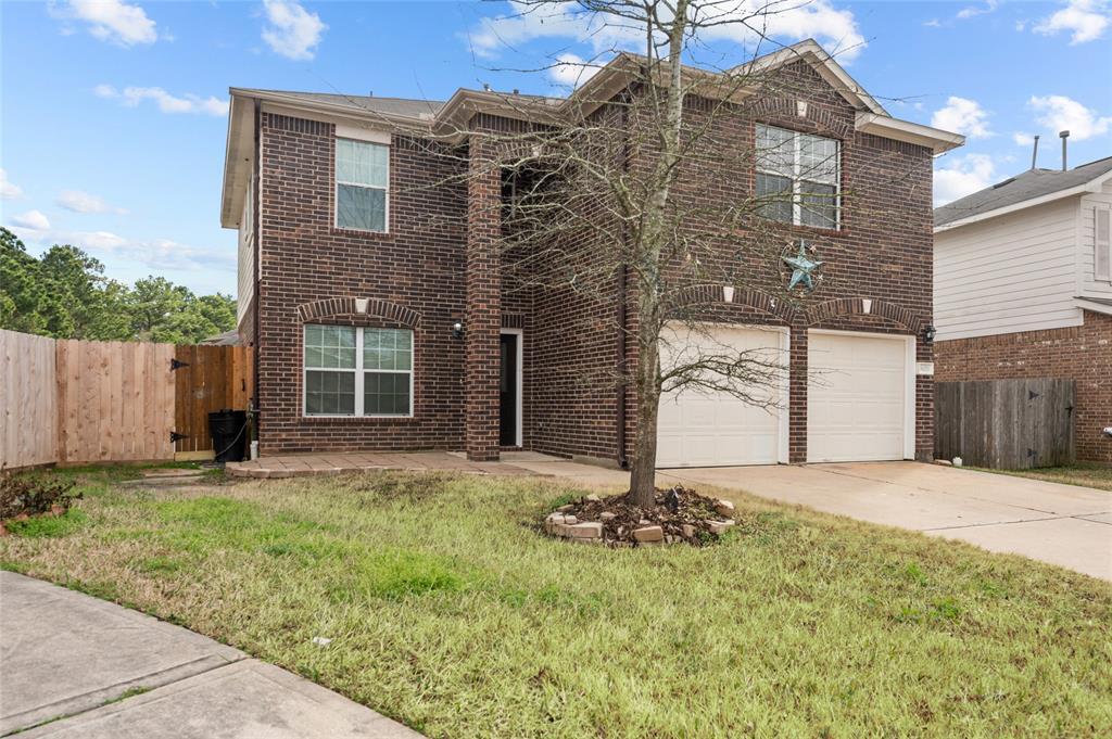 8011 Louise Oak Ct in Spring, TX - Building Photo