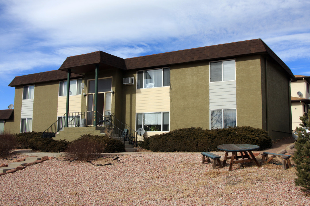 Cimarron Hills in Colorado Springs, CO - Building Photo