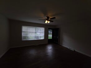 3721 Driftwood Dr in Charlotte, NC - Building Photo - Building Photo