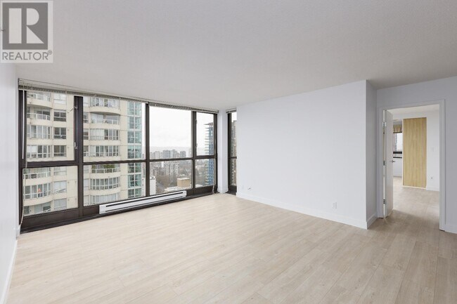 1331-1331 Alberni St in Vancouver, BC - Building Photo - Building Photo