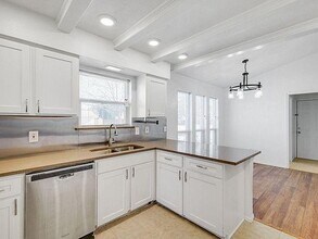 1710 Hanover Dr in Richardson, TX - Building Photo - Building Photo