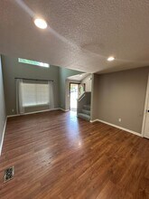 837 SE 61st Ave in Hillsboro, OR - Building Photo - Building Photo