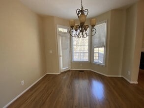 137 Towne Park Dr in Lawrenceville, GA - Building Photo - Building Photo