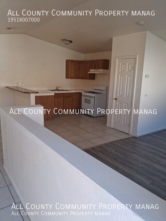 7256 Murray Ln in Yucca Valley, CA - Building Photo