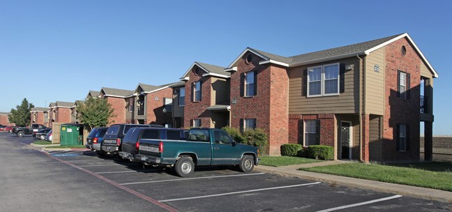 Cobblestone Village Apartments