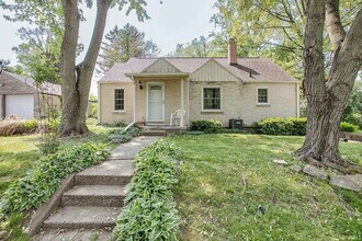 54135 Maple Ln in South Bend, IN - Building Photo - Building Photo