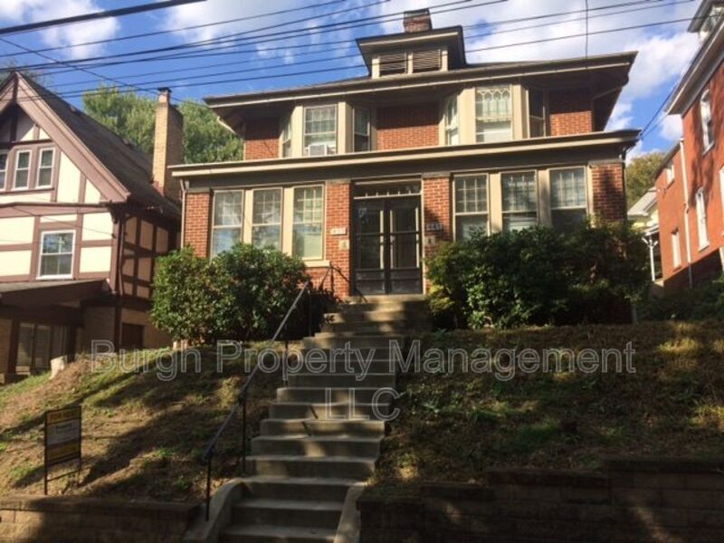 441 Locust St in Pittsburgh, PA - Building Photo