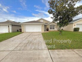 3186 Whooping Crane Run in Kissimmee, FL - Building Photo