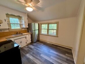 604 Huckleberry Hill Rd in Avon, CT - Building Photo - Building Photo
