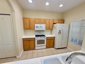 335 Cape Harbour Loop in Bradenton, FL - Building Photo - Building Photo