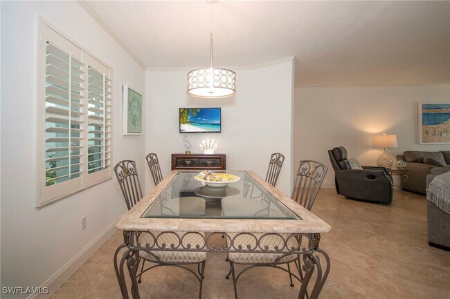4126 Belair Ln in Naples, FL - Building Photo - Building Photo